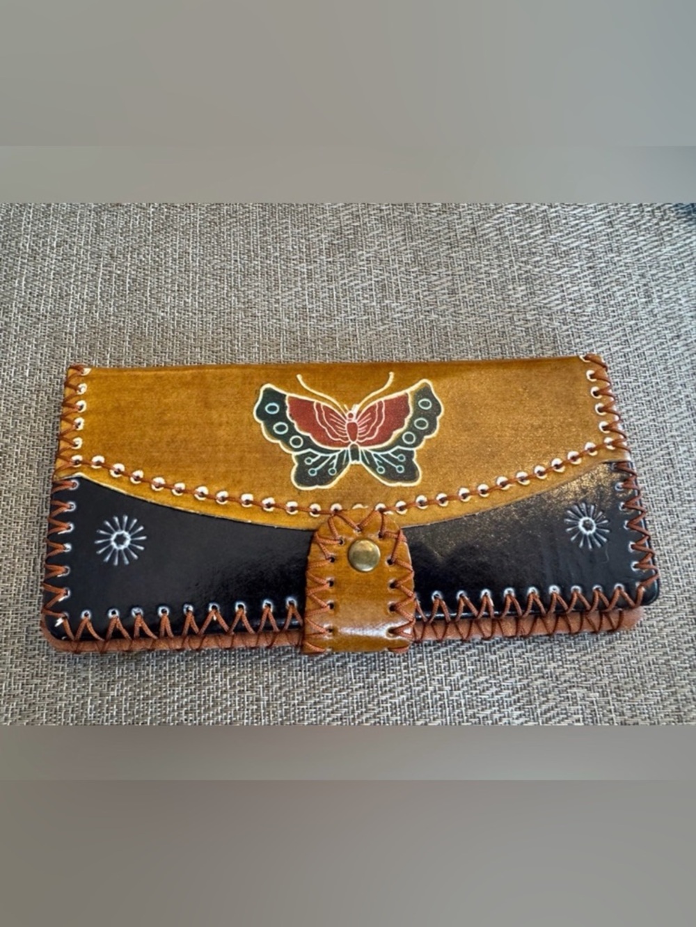 Leather‎ wallet handcrafted